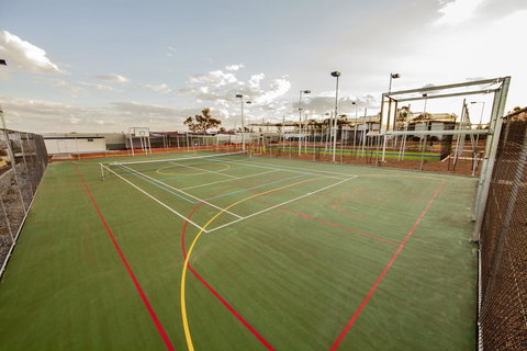 Capricorn Village - New Castle Holiday 21