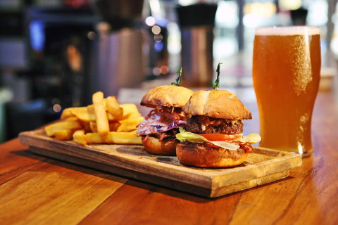 Capricorn Village - New Castle Holiday 18