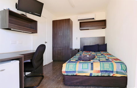 Capricorn Village - New Castle Holiday 22