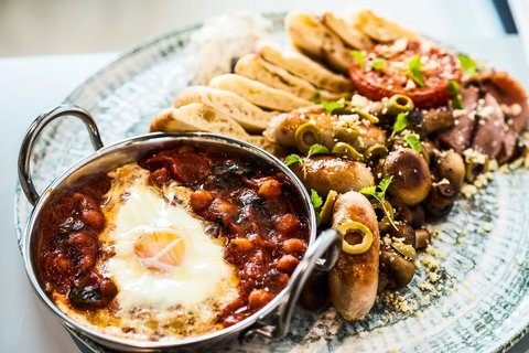 The Adnate Perth - Art Series - New Castle Holiday 4