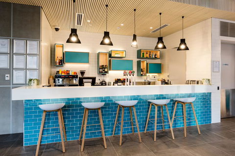 Ibis Styles East Perth - New Castle Holiday 12