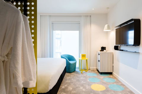 Ibis Styles East Perth - New Castle Holiday 39