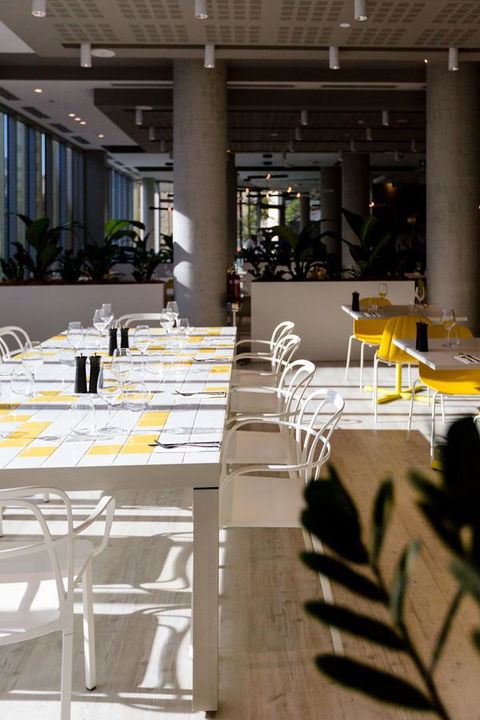 Ibis Styles East Perth - New Castle Holiday 16