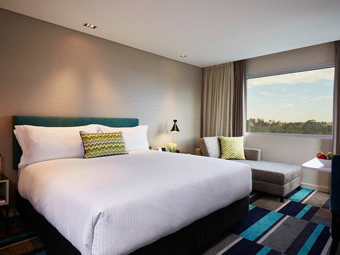 Crown Promenade Perth - New Castle Holiday 17