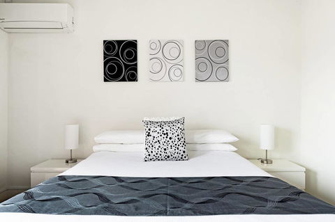 Parklane Apartments - New Castle Holiday 39