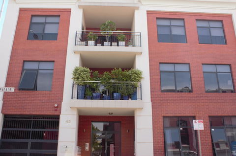 Parklane Apartments - New Castle Holiday 25