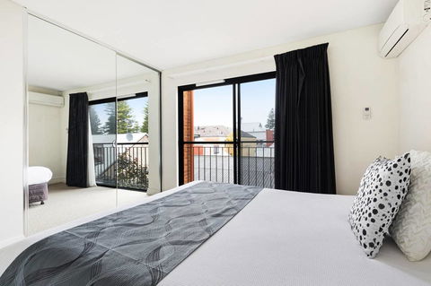 Parklane Apartments - New Castle Holiday 37