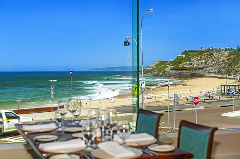 Noah\'s On The Beach - New Castle Holiday 14