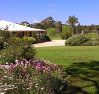 Rayanne Homestead - New Castle Holiday