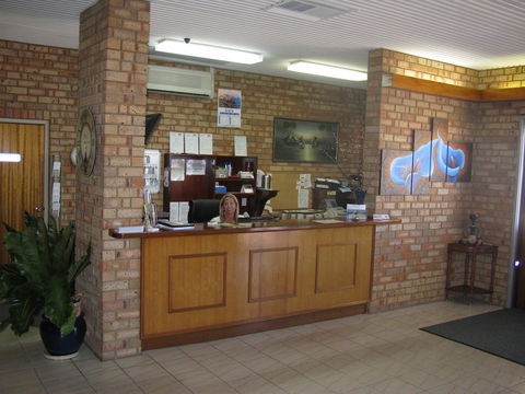 Carnarvon Motel - New Castle Holiday 40