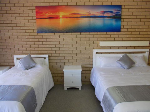Carnarvon Motel - New Castle Holiday 22