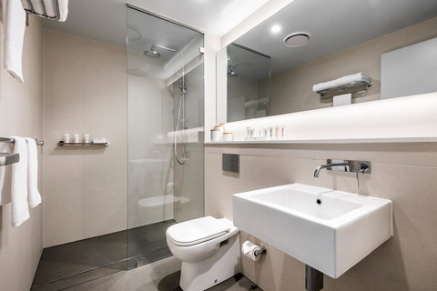 Holiday Inn West Perth, An IHG Hotel - New Castle Holiday 19