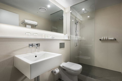 Holiday Inn West Perth, An IHG Hotel - New Castle Holiday 18