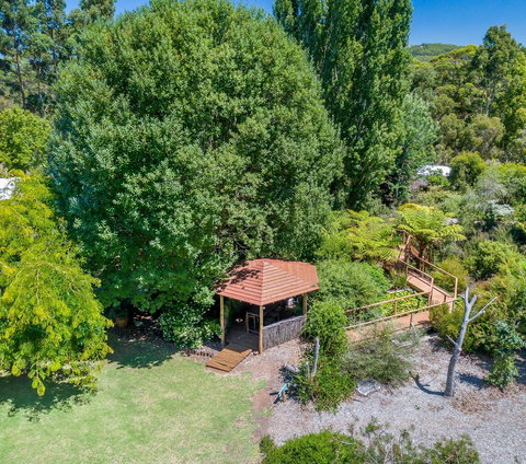 Chimes Spa Retreat - New Castle Holiday 7