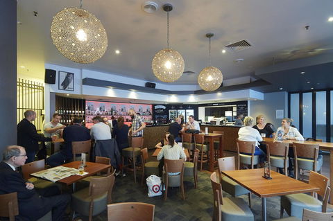 Ibis Perth - New Castle Holiday 37