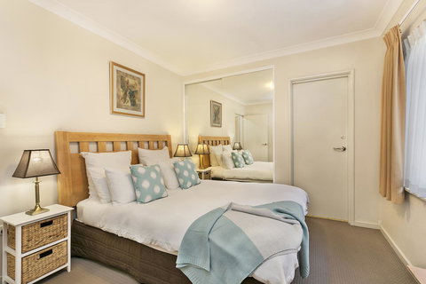 Perth Short Stays - New Castle Holiday 2