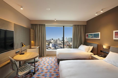 Doubletree By Hilton Perth Northbridge - New Castle Holiday 9