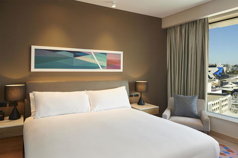 Doubletree By Hilton Perth Northbridge - New Castle Holiday 11