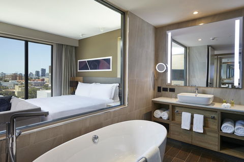 Doubletree By Hilton Perth Northbridge - New Castle Holiday 16