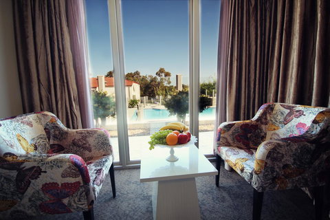 Swan River Hotel - New Castle Holiday 36