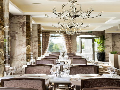 Swan River Hotel - New Castle Holiday 16