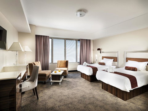 Swan River Hotel - New Castle Holiday 11