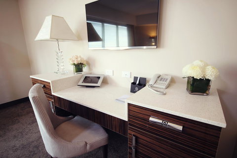 Swan River Hotel - New Castle Holiday 28