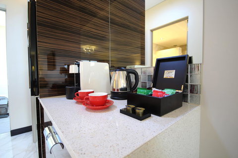 Swan River Hotel - New Castle Holiday 31