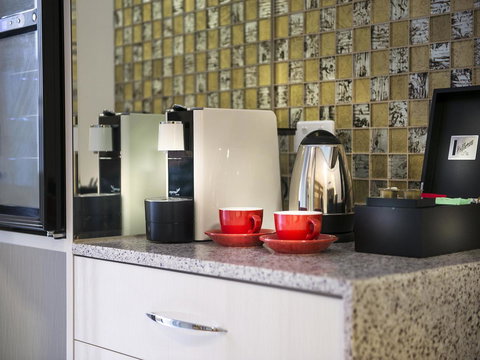 Swan River Hotel - New Castle Holiday 14