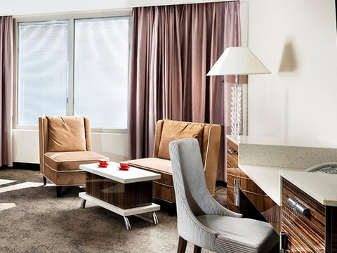 Swan River Hotel - New Castle Holiday 23