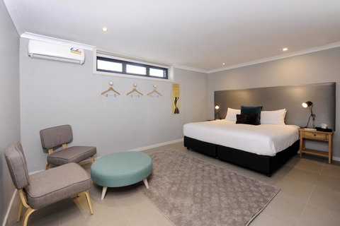 The Stirling Arms Hotel - New Castle Holiday 27