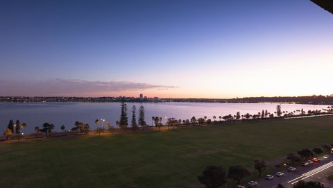 Crowne Plaza Perth, An IHG Hotel - New Castle Holiday 1