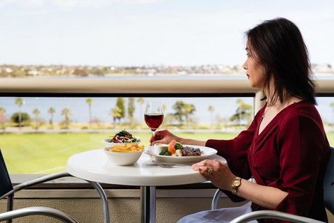 Crowne Plaza Perth, An IHG Hotel - New Castle Holiday 9