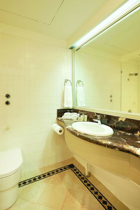 Parmelia Hilton Perth - New Castle Holiday 34