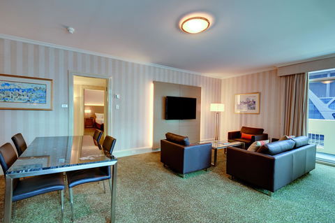 Parmelia Hilton Perth - New Castle Holiday 19