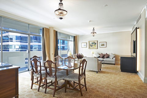 Parmelia Hilton Perth - New Castle Holiday 6