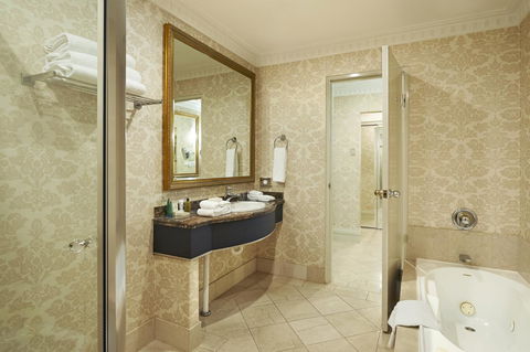 Parmelia Hilton Perth - New Castle Holiday 5