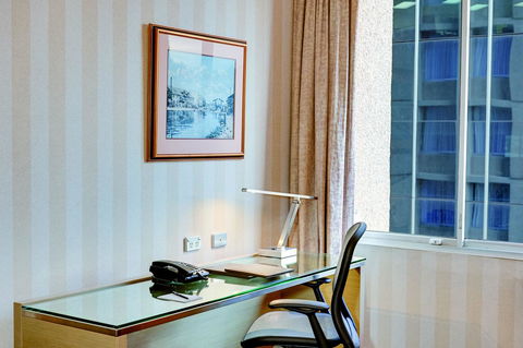 Parmelia Hilton Perth - New Castle Holiday 32