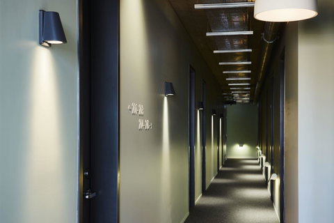 Alex Hotel - New Castle Holiday 32