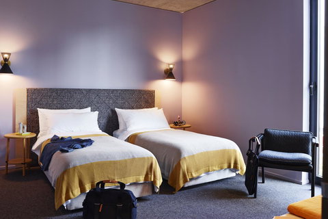 Alex Hotel - New Castle Holiday 10