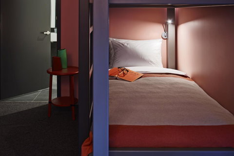 Alex Hotel - New Castle Holiday 28