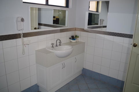 Kalbarri Blue Ocean Villas - New Castle Holiday 23