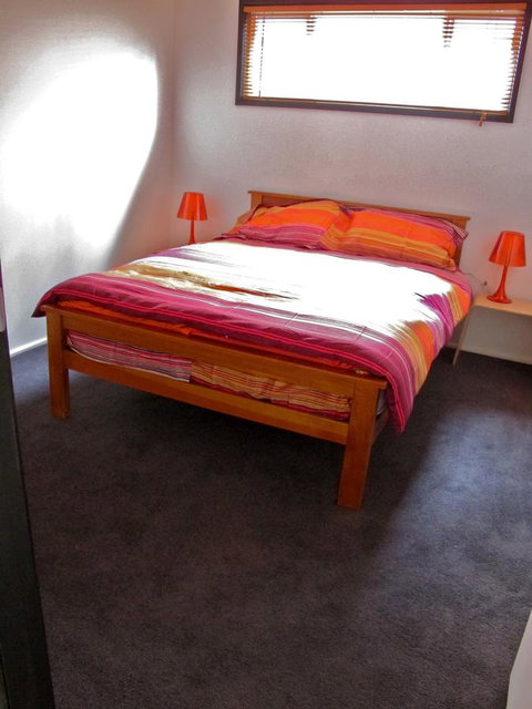 Pendeli Beach House - New Castle Holiday 6