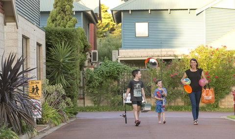 Amalfi Resort - New Castle Holiday 27