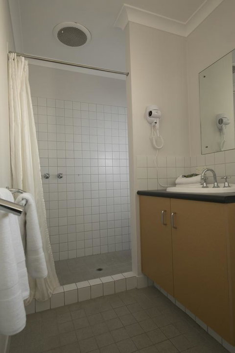 Amalfi Resort - New Castle Holiday 22