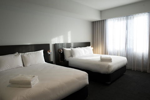 The Gerald Apartment Hotel - New Castle Holiday 16