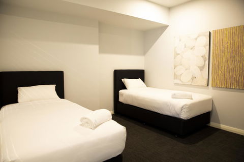 The Gerald Apartment Hotel - New Castle Holiday 11