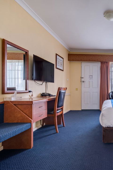 Ibis Styles Albany - New Castle Holiday 24