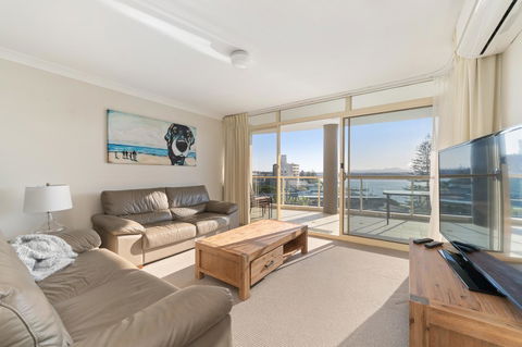 Northpoint Apartments - New Castle Holiday 1