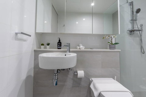 Inner City Stylish Apt Walk To Green Square - New Castle Holiday 3